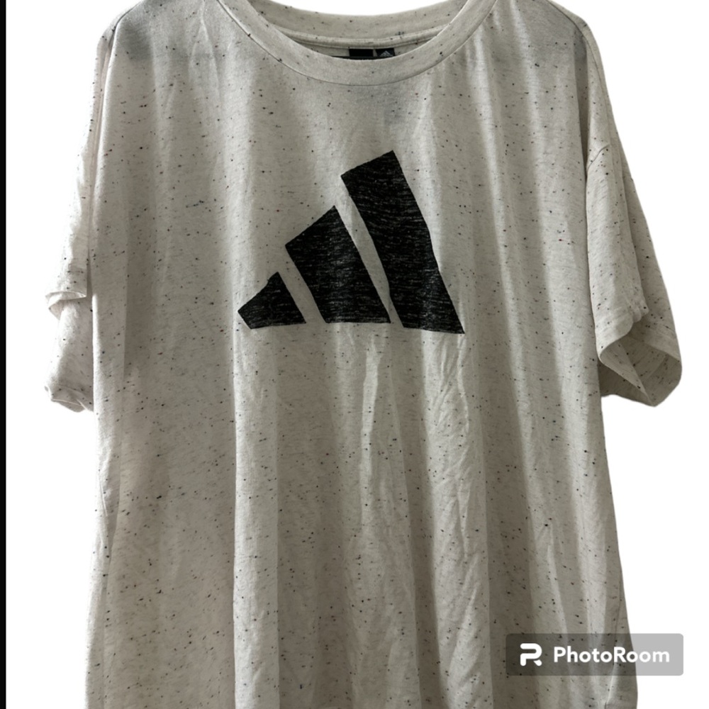 Adidas- size 3x adidas’s print top, short sleeve